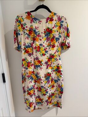 Vintage Brooks Brothers Cream Floral Short Sleeve Shift Dress